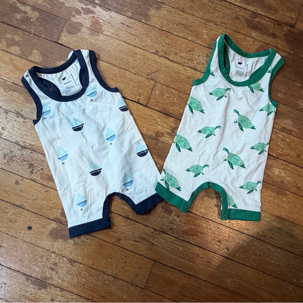 NWOT bundle two organic cotton boy jumpers newborn Monica + Andy
Organic cotton